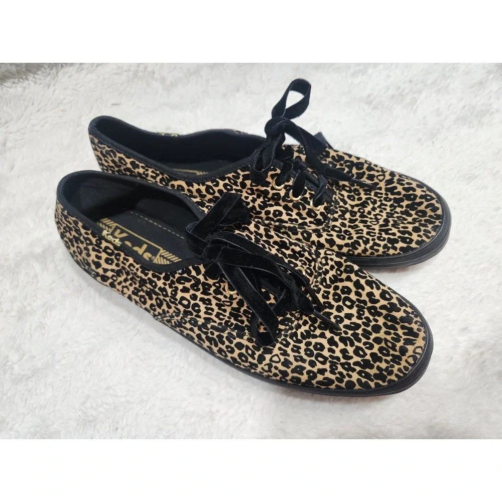 Keds Women's Leopard Print Sneakers Size 8 Black Velvet Laces Animal Pattern